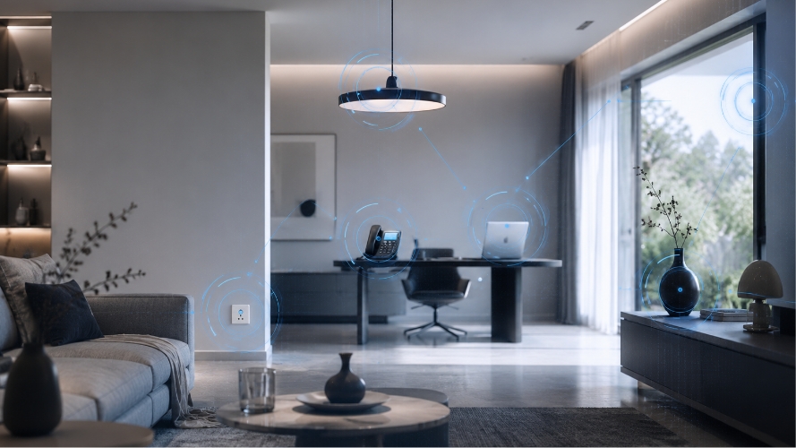 Wohnraum mit Arbeitsplatz und markierten elektronischen Geräten